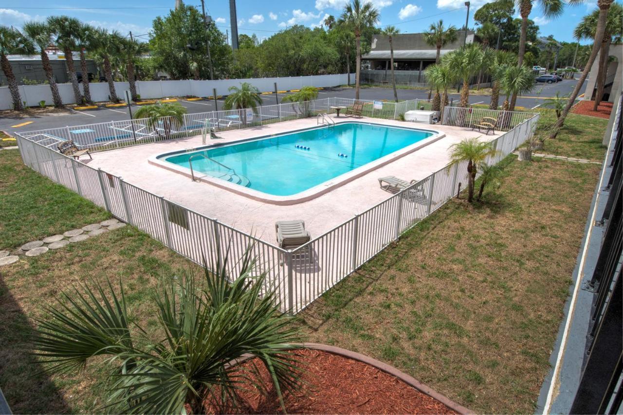 Bayside Inn Pinellas Park - Clearwater Zewnętrze zdjęcie