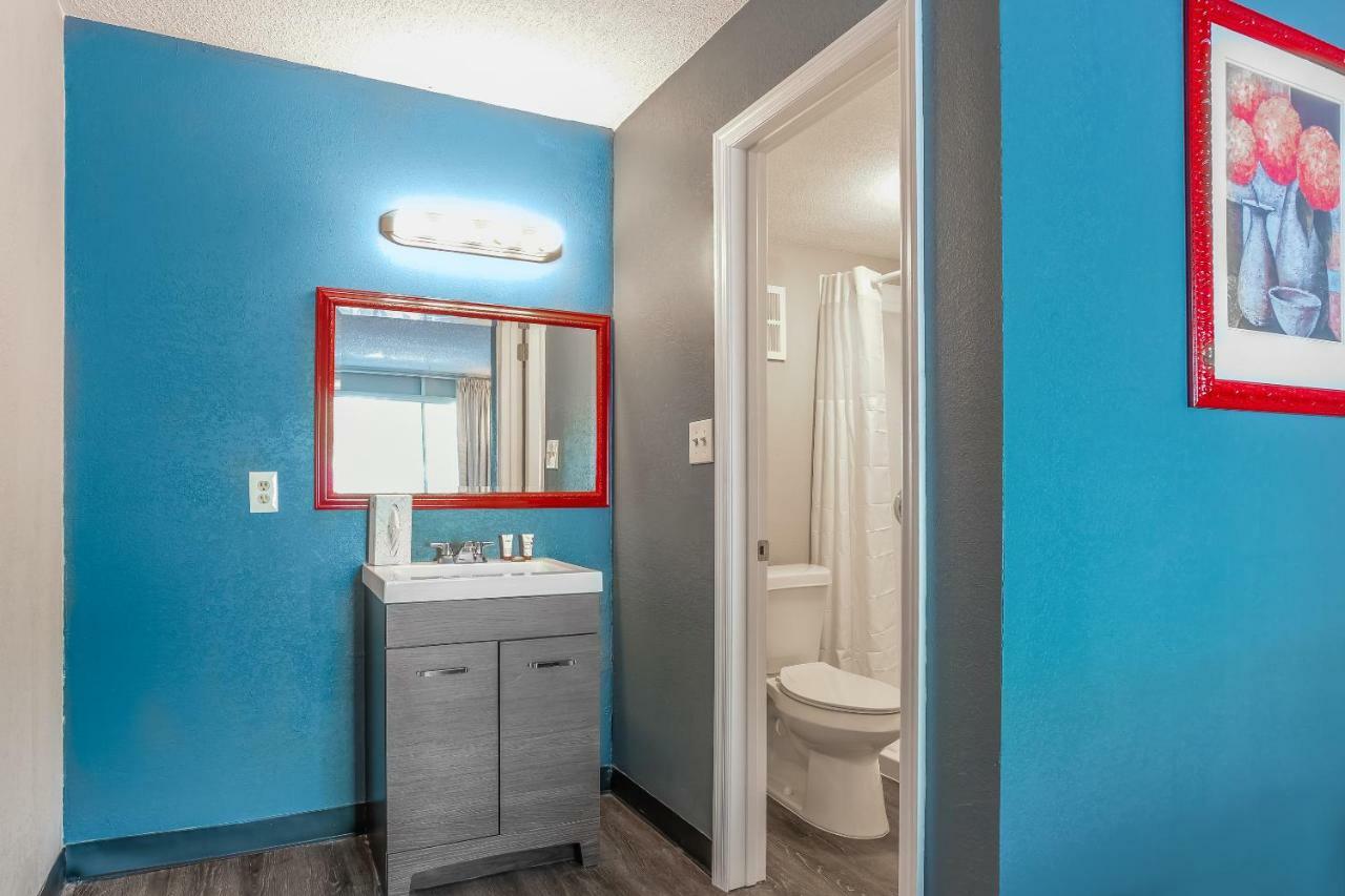 Bayside Inn Pinellas Park - Clearwater Zewnętrze zdjęcie